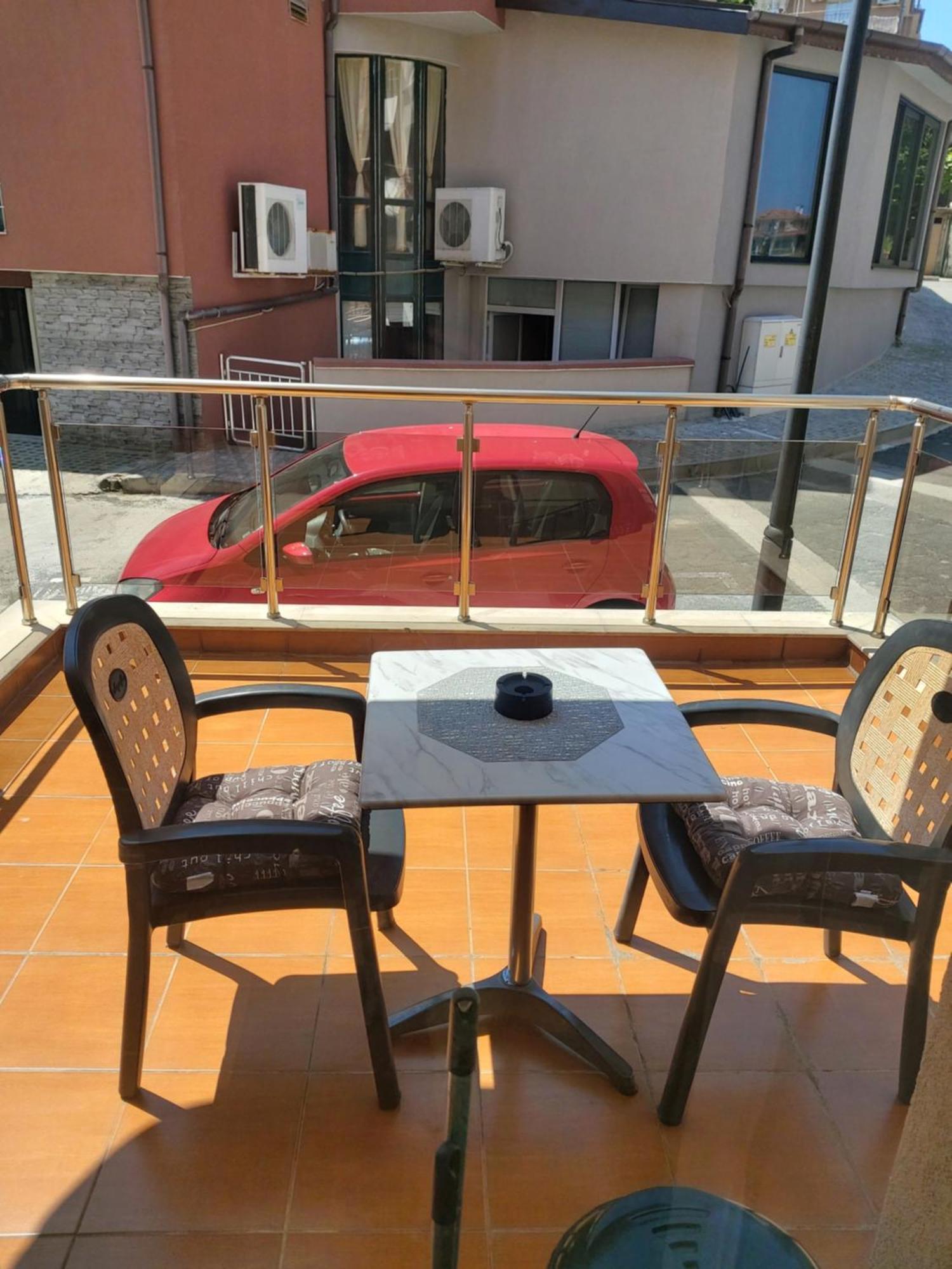 Konukevi Skalite 3*